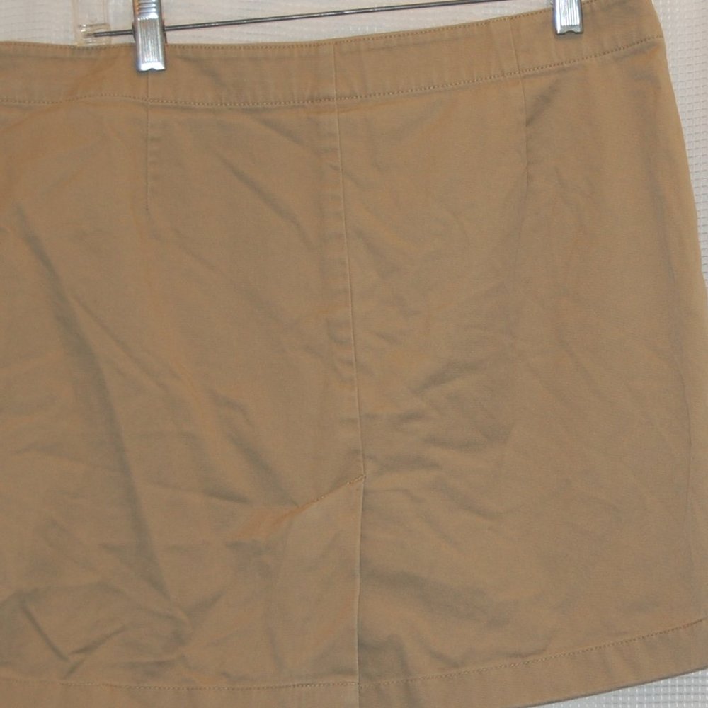 LANDS END Kaki SKORT Size 8 - Picture 3 of 8